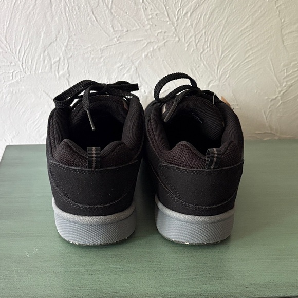 Easy Spirit Romy Black Athletic Shoes - Picture 4 of 7